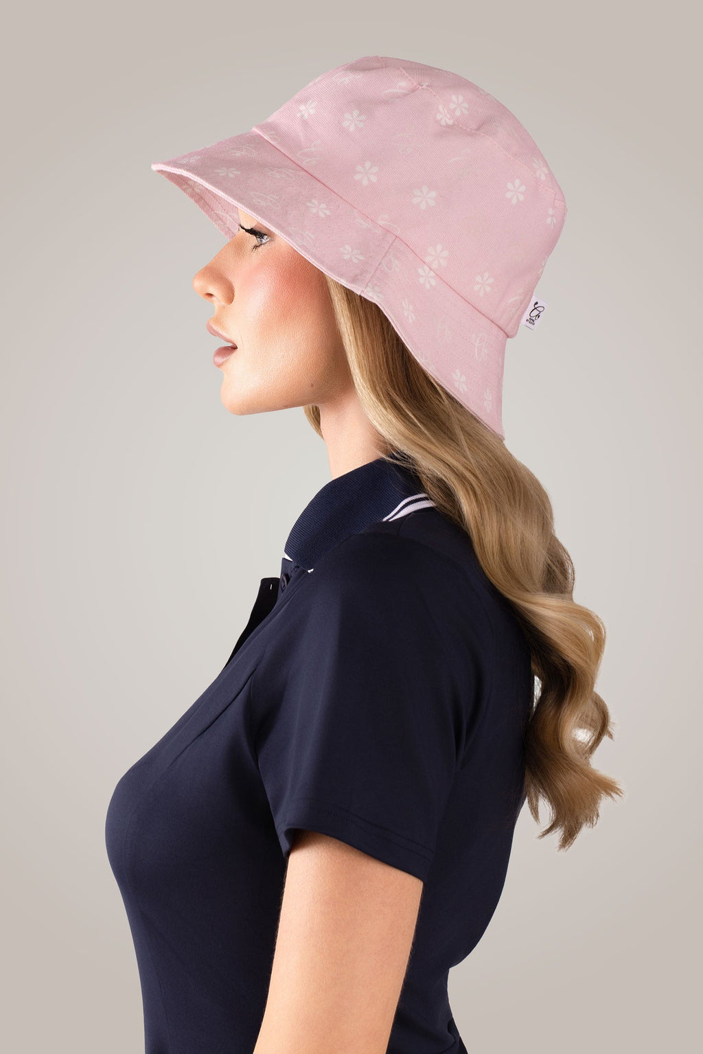 Bucket Hat in Pink