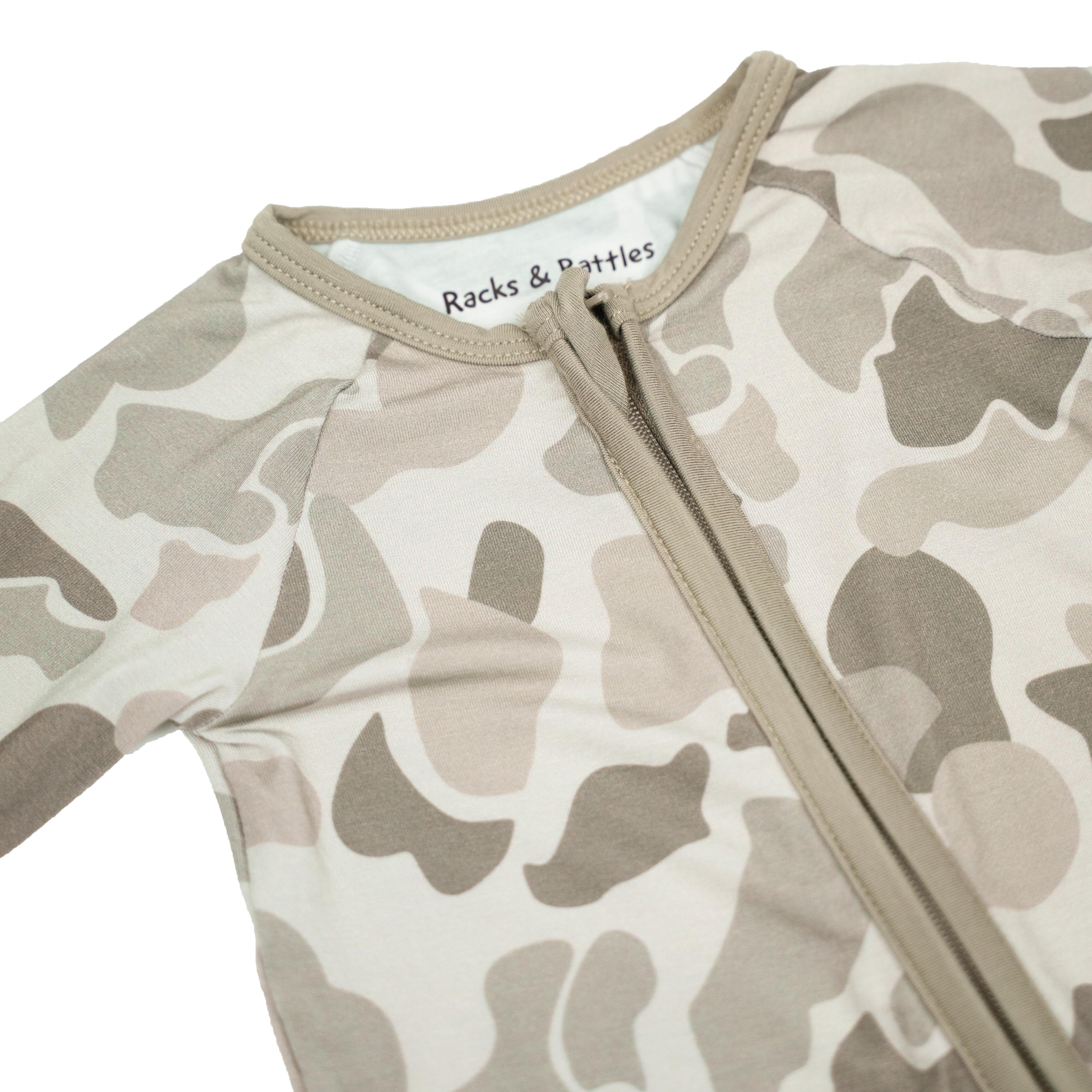 "Button Buck Camo" Baby Zippy