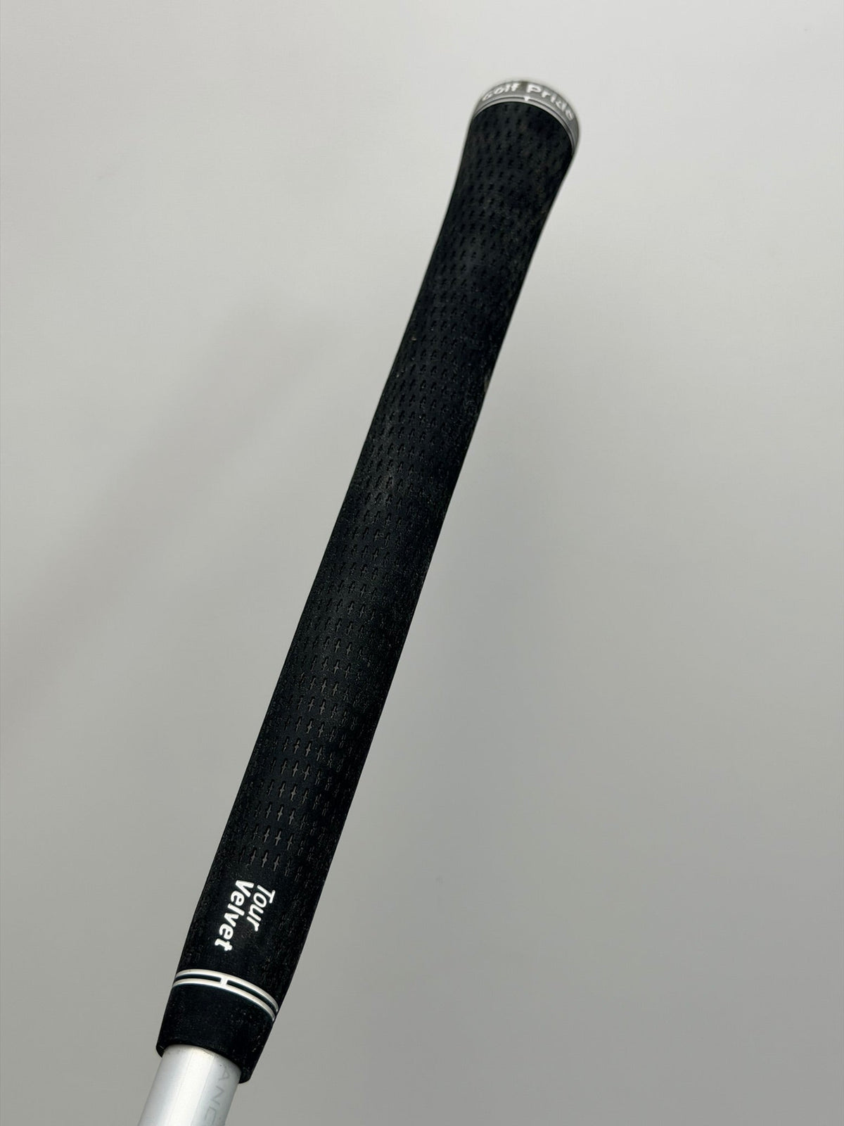 Graphite Design Tour AD IZ-7 Stiff 42.25" Callaway Quantum Shaft Golf Pride Tour Velvet (Used)