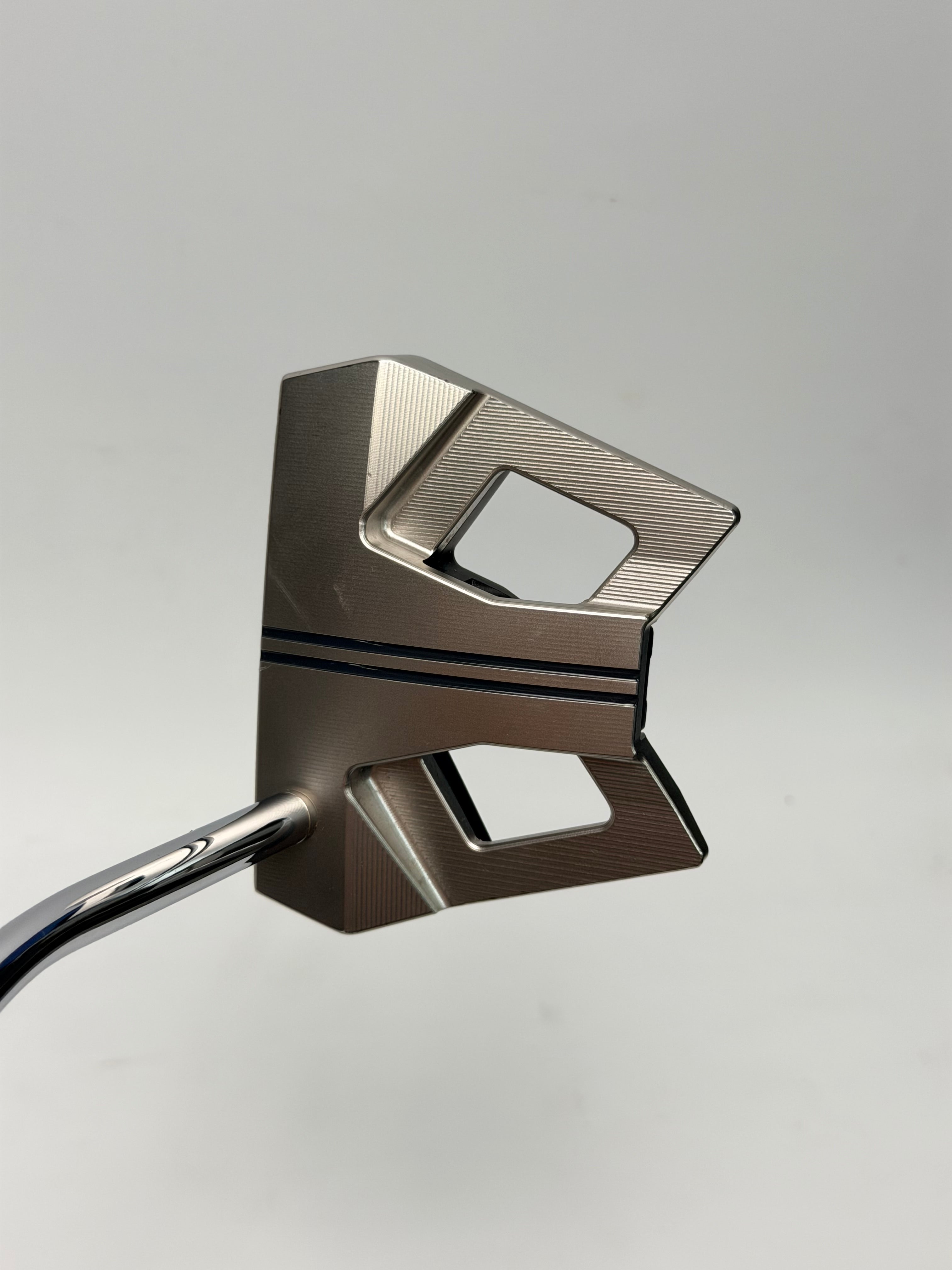 Scotty Cameron 2024 Phantom 9 Putter 35" (Used)