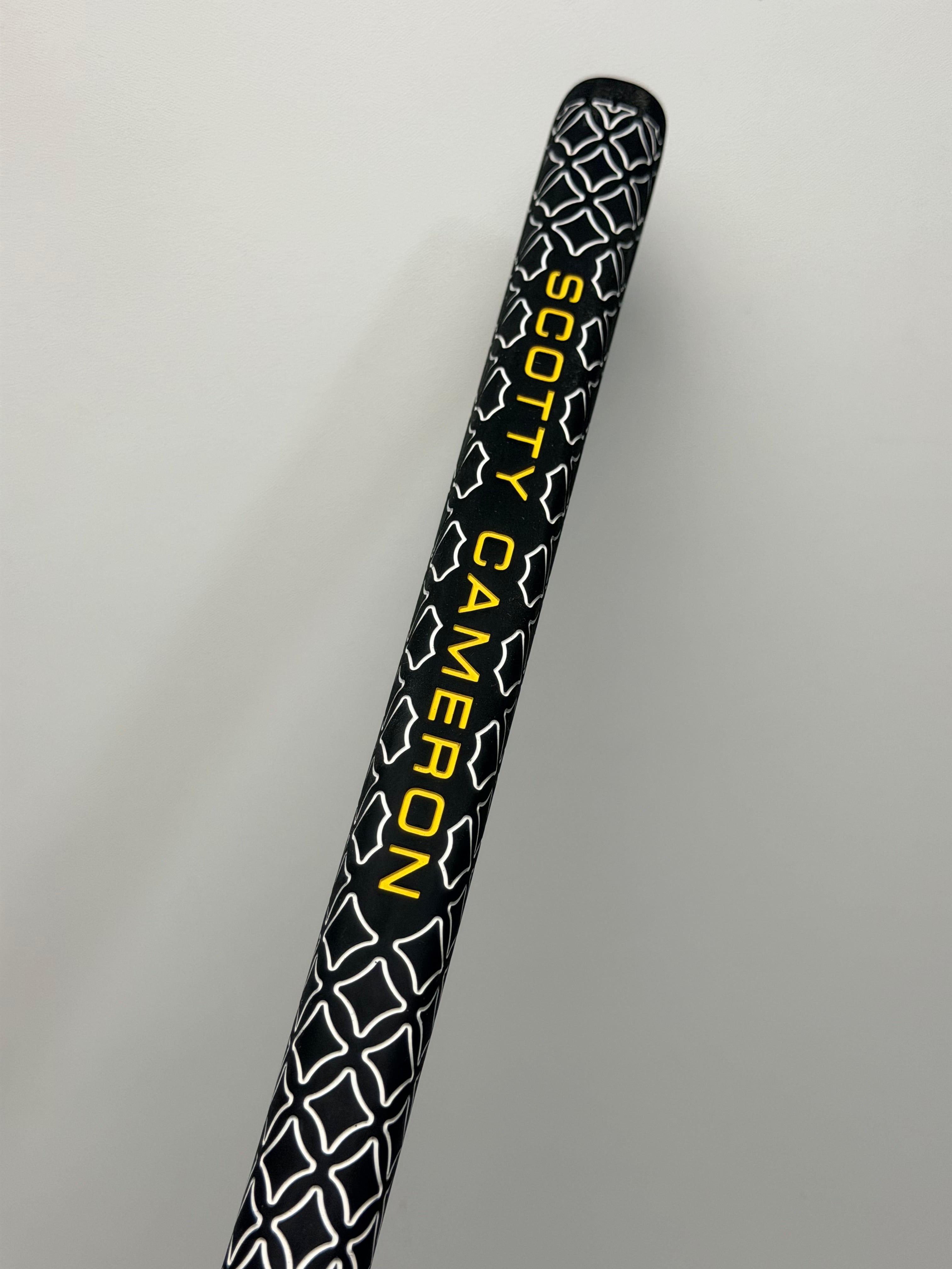 Scotty Cameron Phantom X 9 Putter 34" Like New w/ Headcover