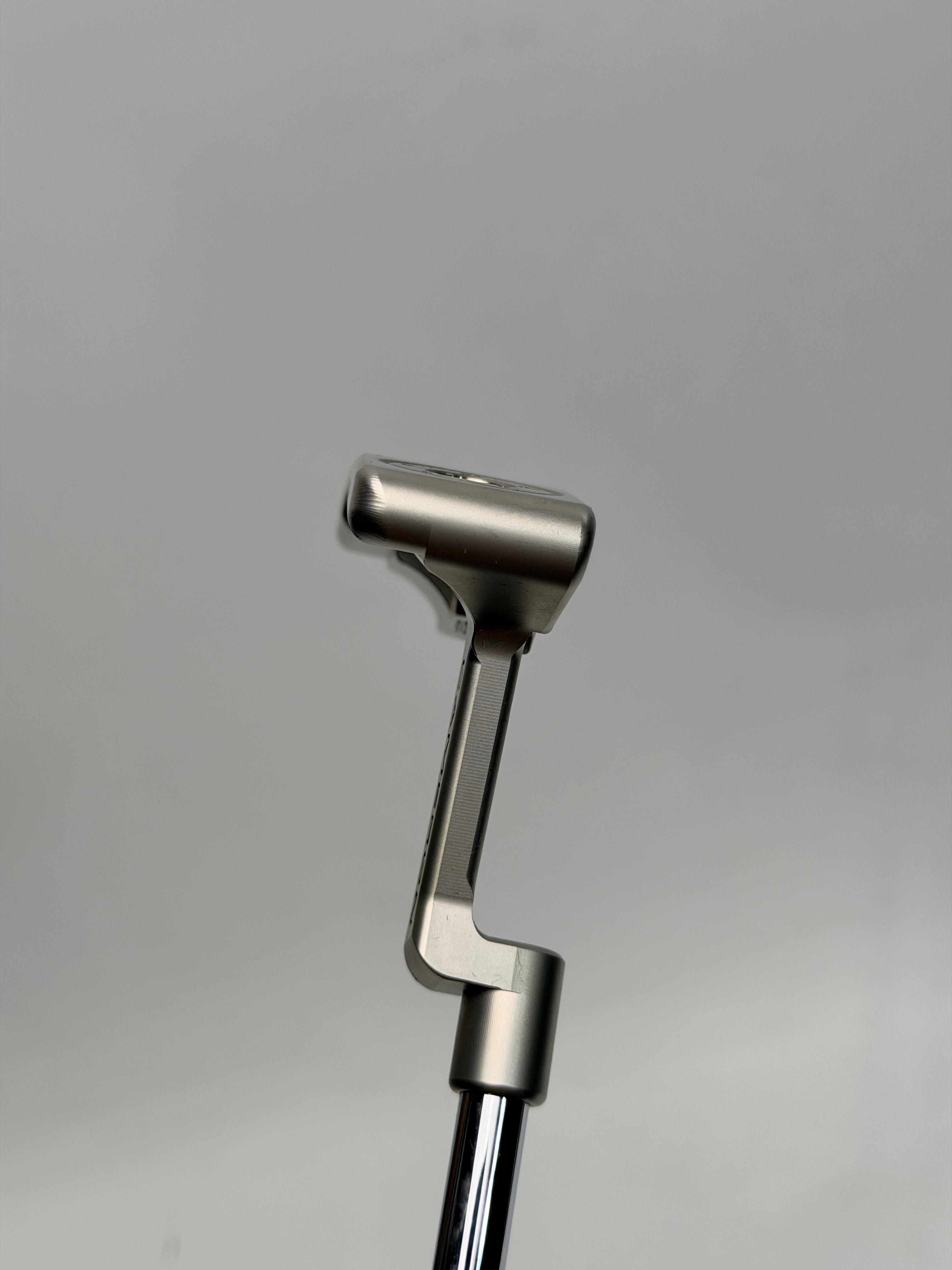 Scotty Cameron Special Select Newport 2 Putter 35" Like New w/ Headcover
