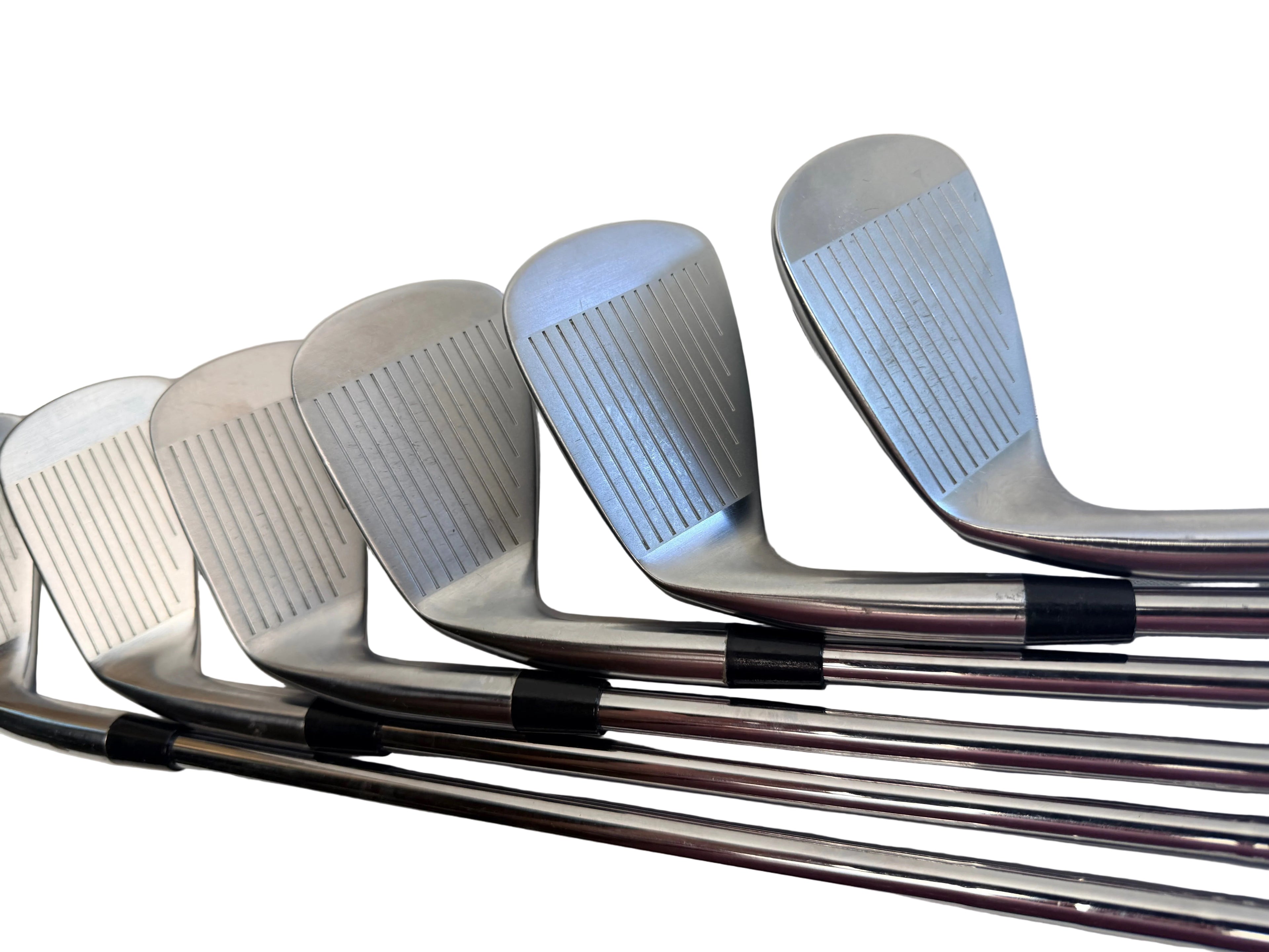 Miura KM-700 Red Stamp Iron Set 5-PW NS Pro 850GH Stiff Flex (Used)