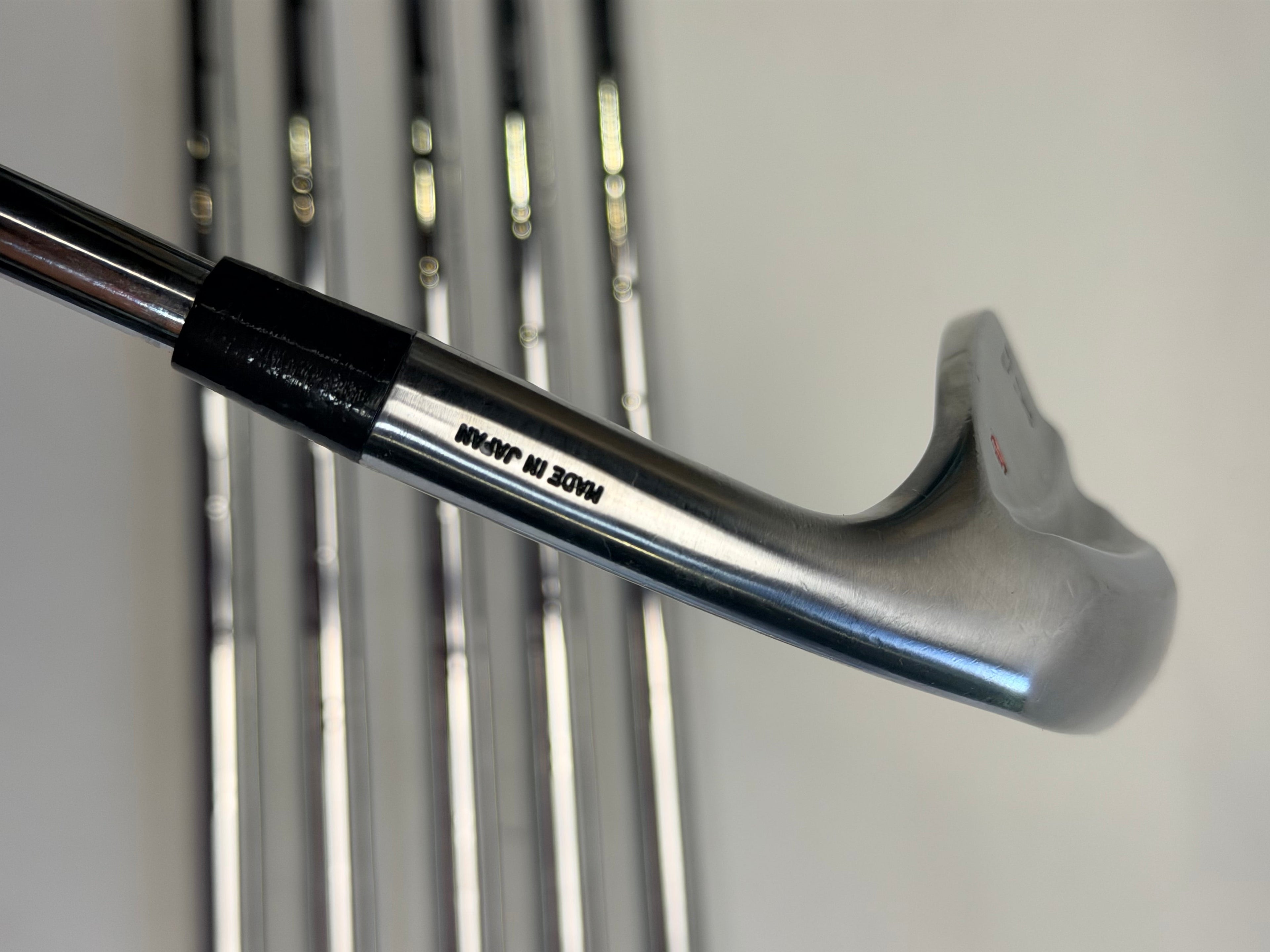 Miura KM-700 Red Stamp Iron Set 5-PW NS Pro 850GH Stiff Flex (Used)