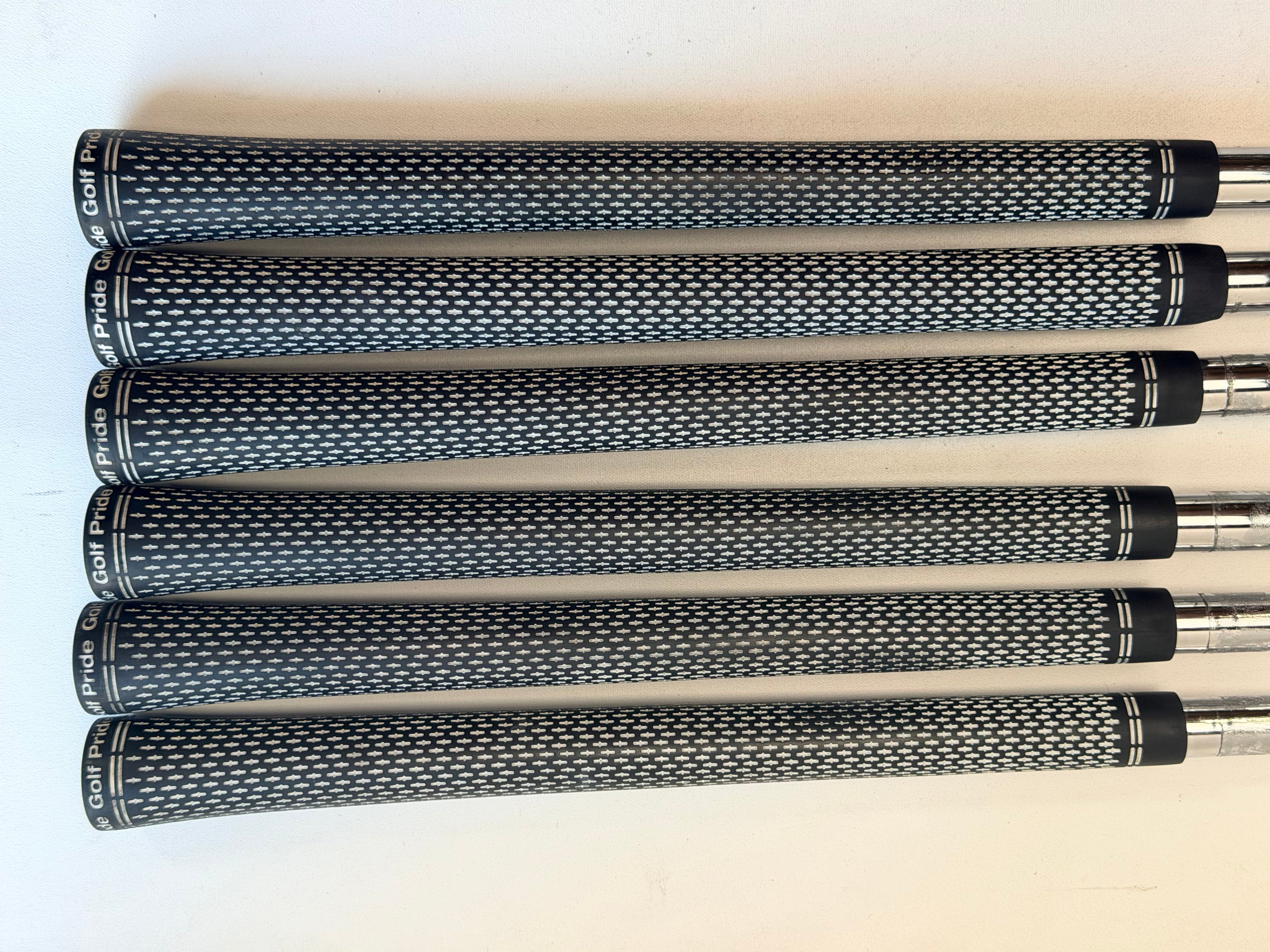 Miura KM-700 Red Stamp Iron Set 5-PW NS Pro 850GH Stiff Flex (Used)
