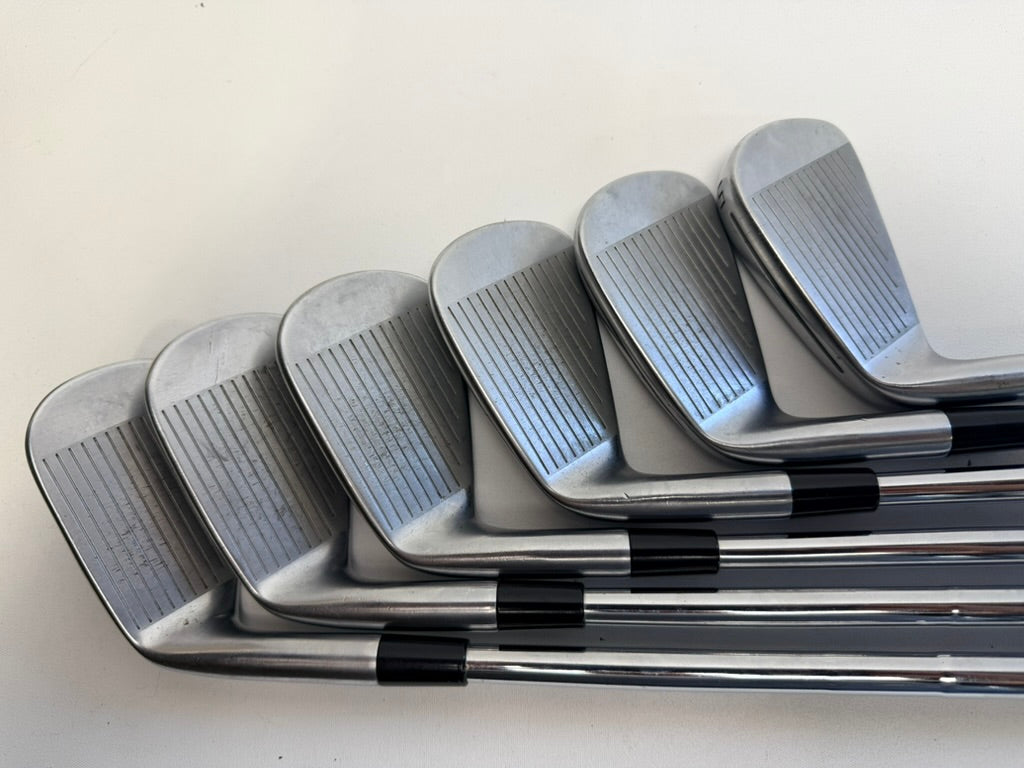 TaylorMade P770 Irons 5-PW RH DG 105 X100 Extra Stiff