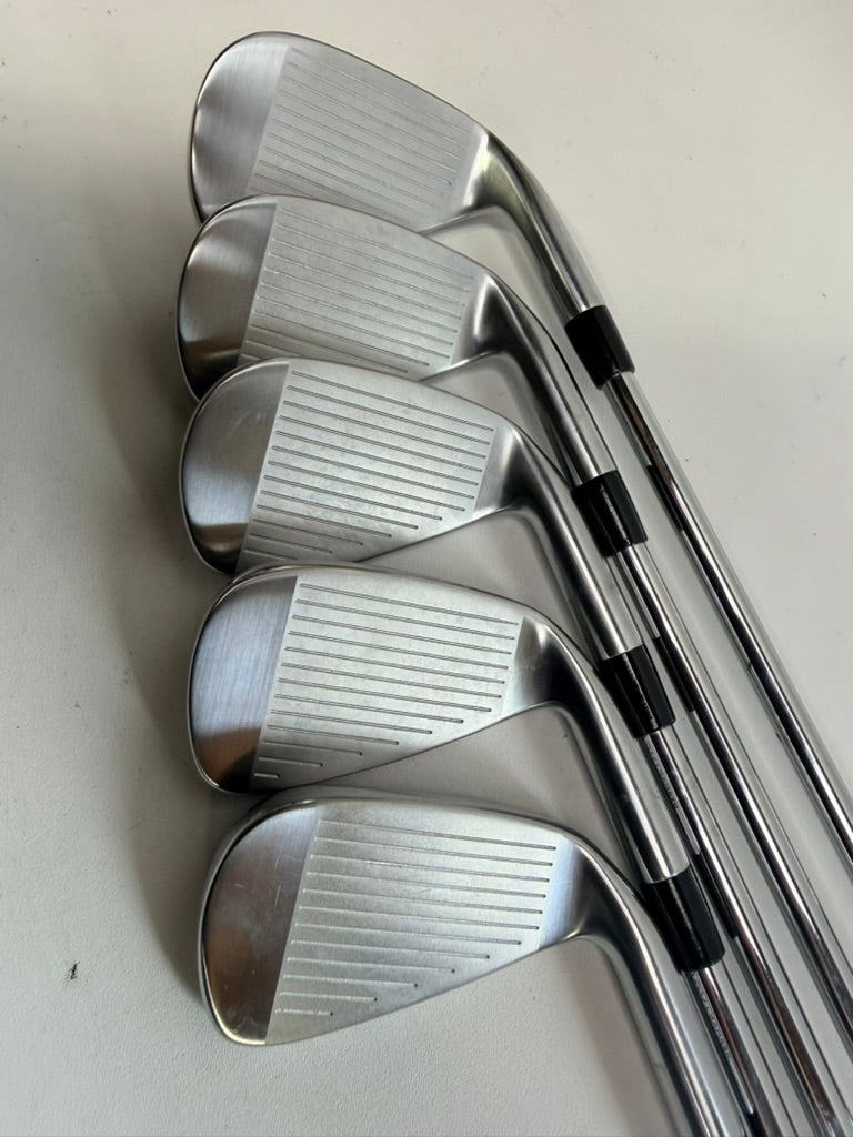 Vice Golf VGI02 6-PW KBS Tour 105g Regular Steel Iron Set LH