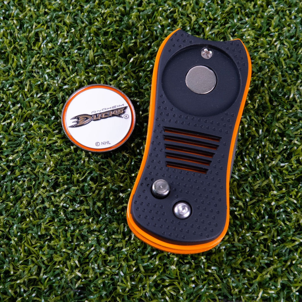 Anaheim Ducks Switchblade Divot Tool