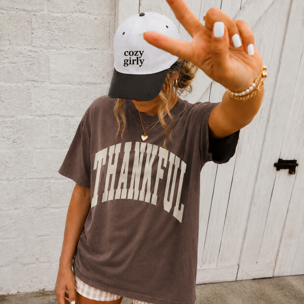Thankful Graphic Tee | Fall Thanksgiving T-Shirt