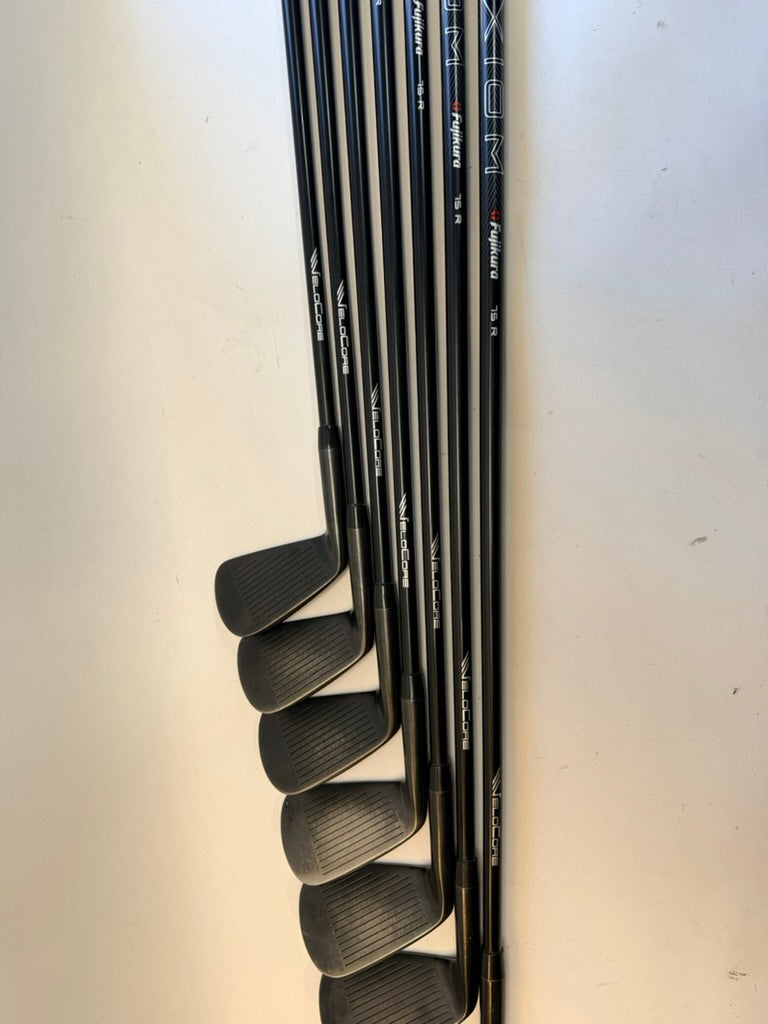 Miura MB-101 Black 4-PW Iron Set Fujikura Axiom 75R Regular Graphite Used