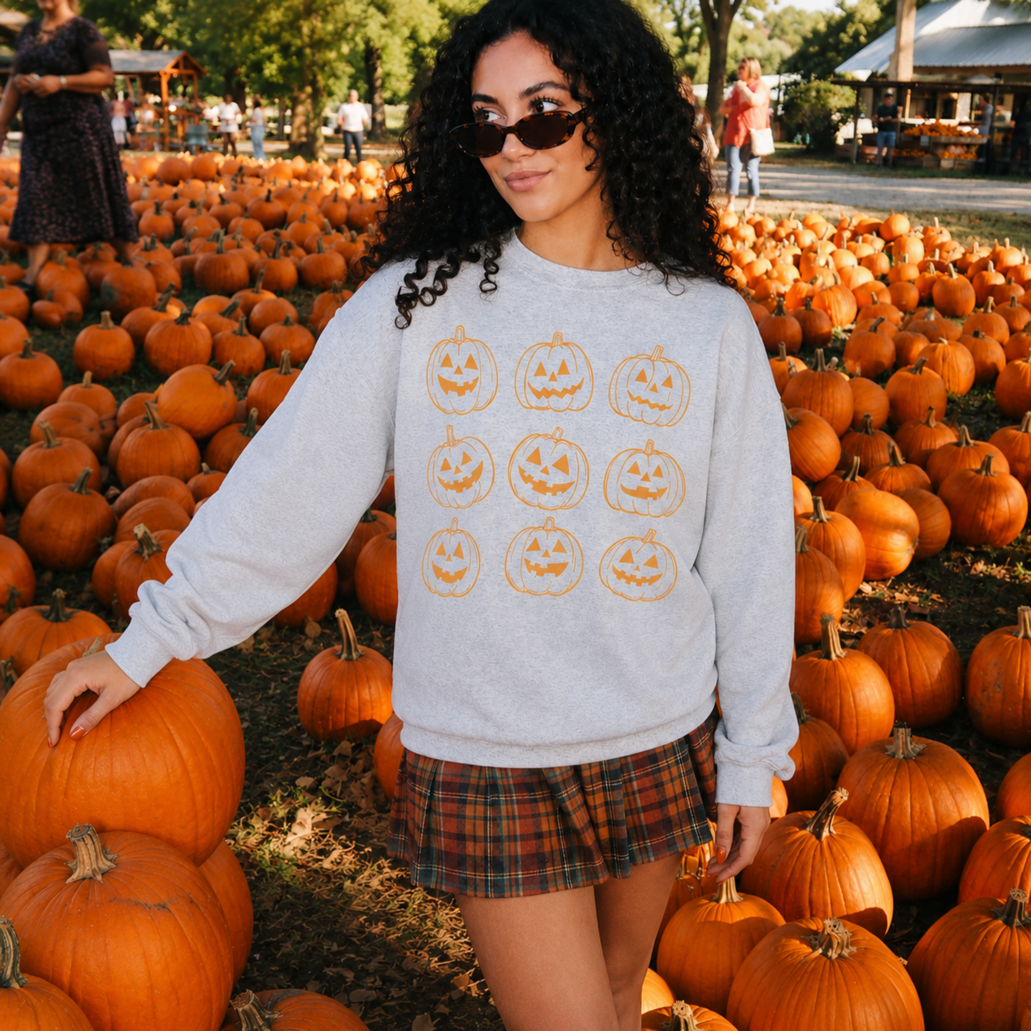 Vintage Jack O'Lantern Pumpkin Crewneck Sweatshirt