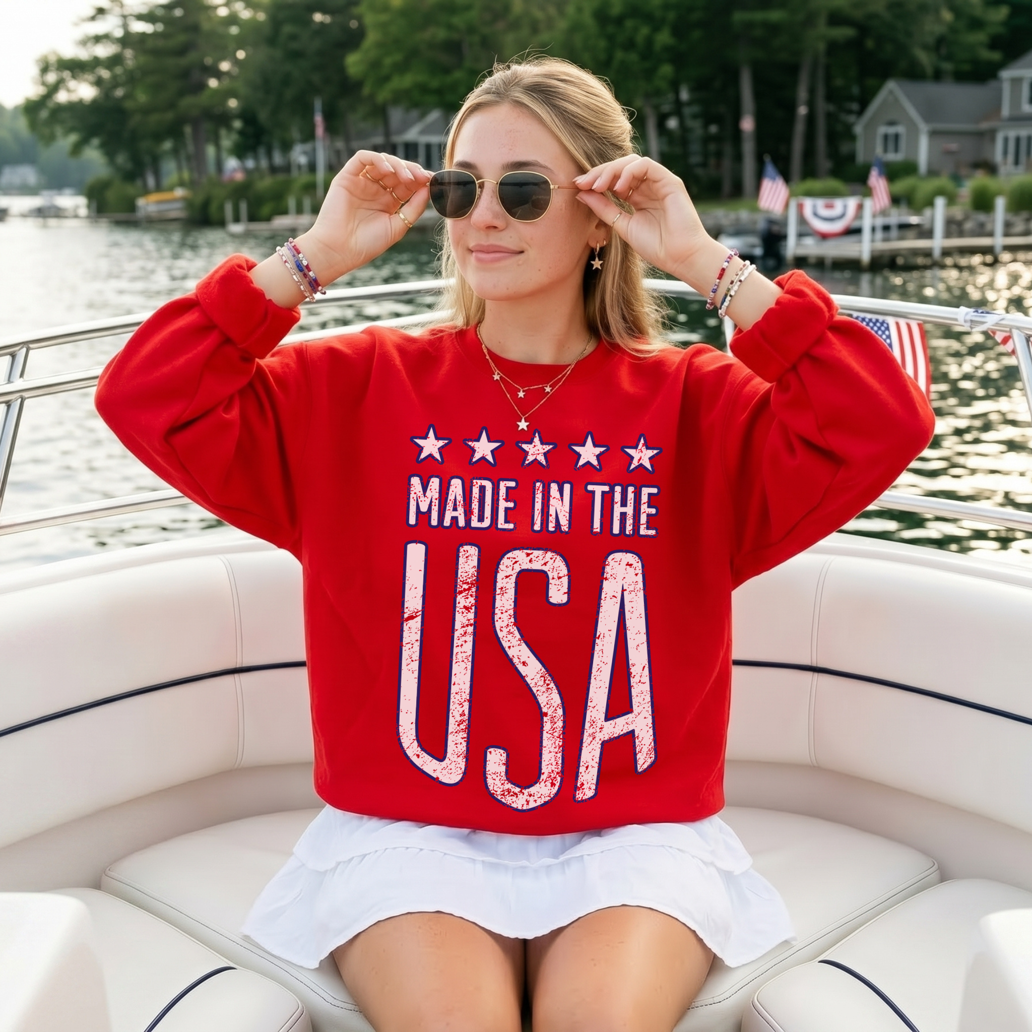 Made in the USA Sweatshirt – Patriotic Graphic Crewneck, Vintage USA Pullove